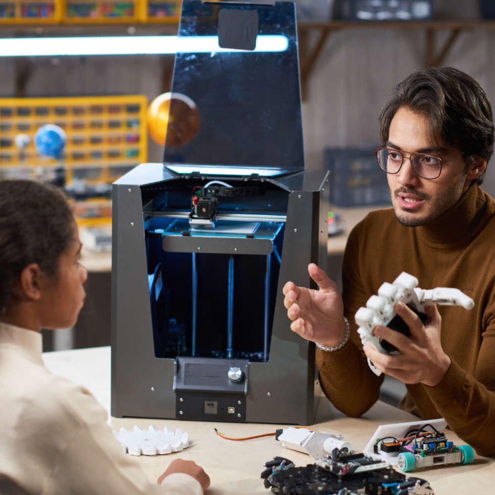 La inteligencia artificial como recurso docente: Usos y posibilidades para el profesorado